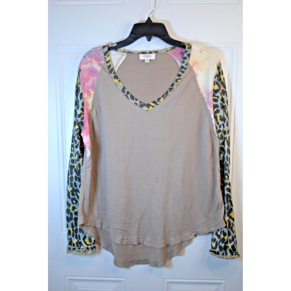 Umgee Women's Mixed Media Long Sleeve Taupe/Cheetah Top Size L
